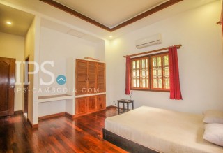 3 Bedroom Wooden House for Rent - Sala Komrerk Area thumbnail