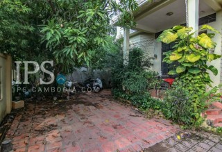 5 Bedroom House For Sale - Takhmao, Phnom Penh thumbnail