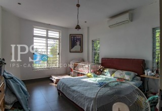 5 Bedroom House For Sale - Takhmao, Phnom Penh thumbnail