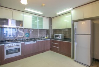 12th Floor 3 Bedroom Condo for Sale - De Castle Diamond, Phnom Penh thumbnail