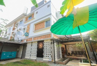 11 Bedroom Guesthouse for Rent - Siem Reap  thumbnail