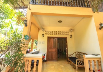 3 Bedroom Wooden House for Rent - Slor Kram, Siem Reap thumbnail