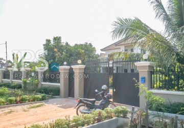Western Style 3 Bedroom Villa For Rent - Siem Reap thumbnail