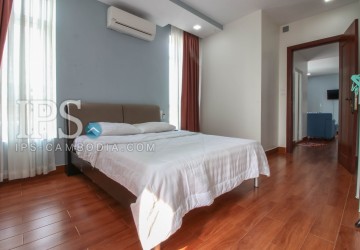 1 Bedroom Apartment For Rent - Tonle Bassac, Phnom Penh thumbnail