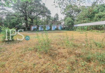 3000 sqm. Land for Sale - River Road , Siem Reap thumbnail