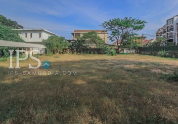 3000 sqm. Land for Sale - River Road , Siem Reap thumbnail