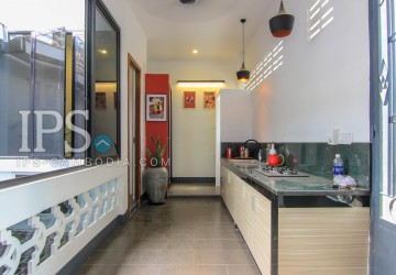 3 Bedroom Renovated Apartment For Rent - Chey Chumneah, Phnom Penh thumbnail