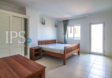 2 Bedroom Apartment For Rent - BKK1, Phnom Penh thumbnail