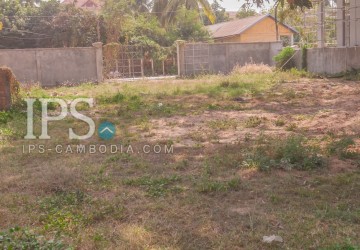  3916 sqm.  Vacant Land For Sale - Slor Kram, Siem Reap thumbnail