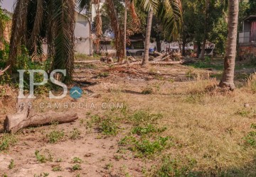  3916 sqm.  Vacant Land For Sale - Slor Kram, Siem Reap thumbnail