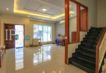 4 Bedroom Twin Villa for Rent Near Northbridge, Phnnom Penh thumbnail