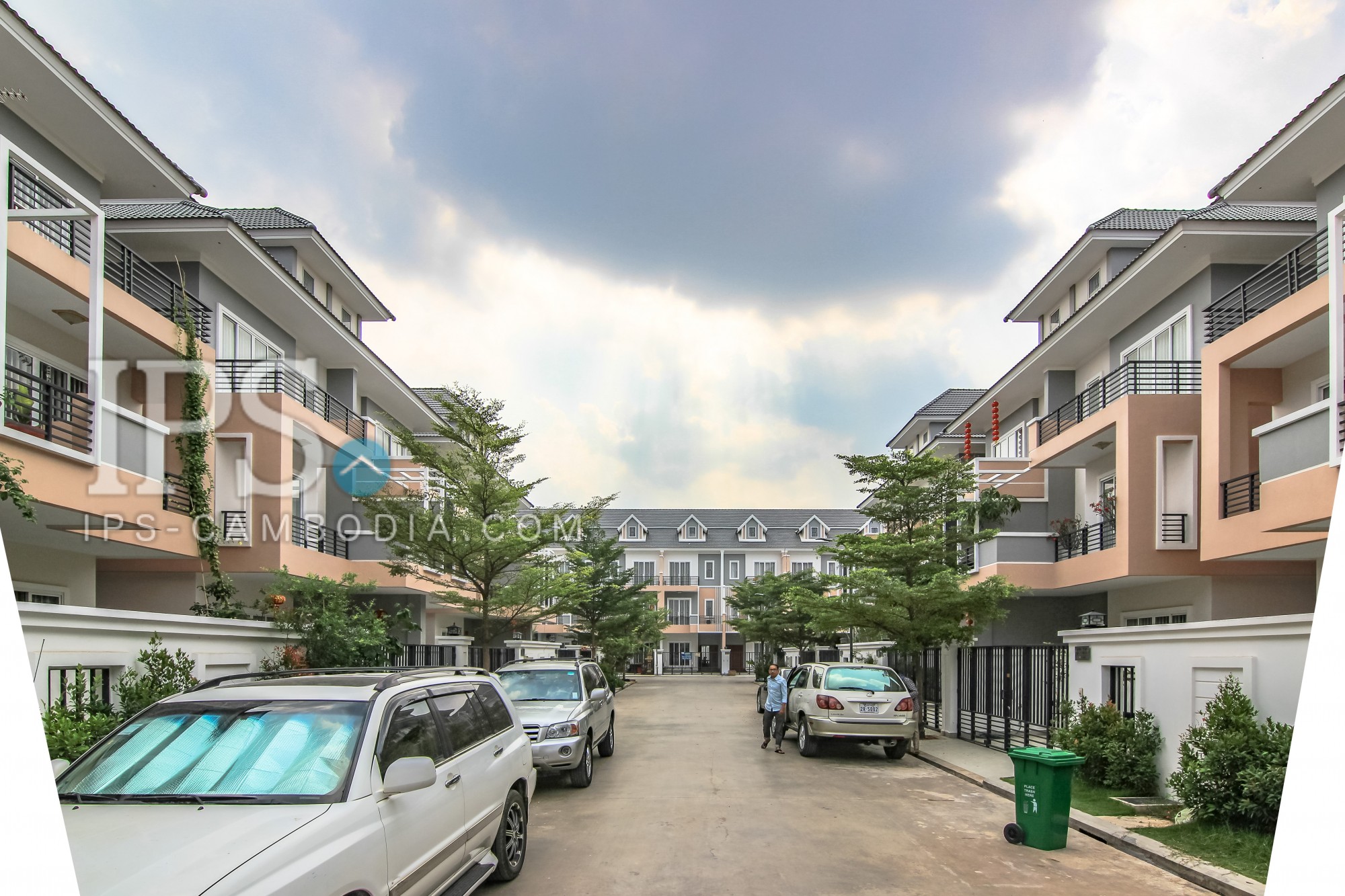 4 Bedroom Twin Villa for Rent Near Northbridge, Phnnom Penh - Image 2