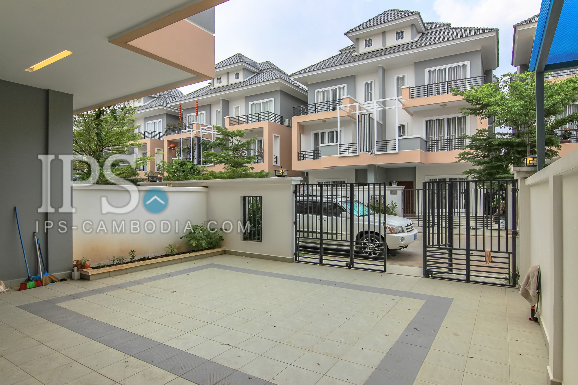 4 Bedroom Twin Villa for Rent Near Northbridge, Phnnom Penh - Image 4