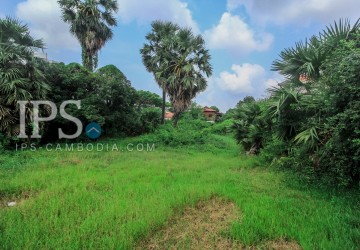  2170 sqm. Commercial Land For Sale - Slor Kram, Siem Reap thumbnail