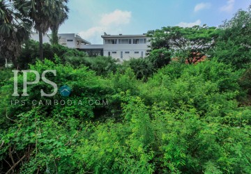  2170 sqm. Commercial Land For Sale - Slor Kram, Siem Reap thumbnail