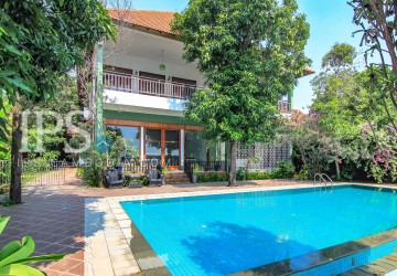 5 Bedroom Villa For Rent in Chroy Changvar, Phnom Penh thumbnail