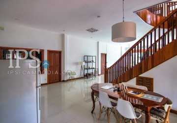 5 Bedroom Villa For Rent in Chroy Changvar, Phnom Penh thumbnail