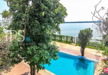5 Bedroom Villa For Rent in Chroy Changvar, Phnom Penh thumbnail