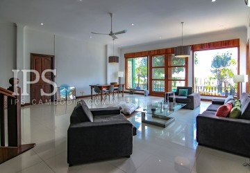 5 Bedroom Villa For Rent in Chroy Changvar, Phnom Penh thumbnail