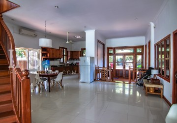 5 Bedroom Villa For Rent in Chroy Changvar, Phnom Penh thumbnail