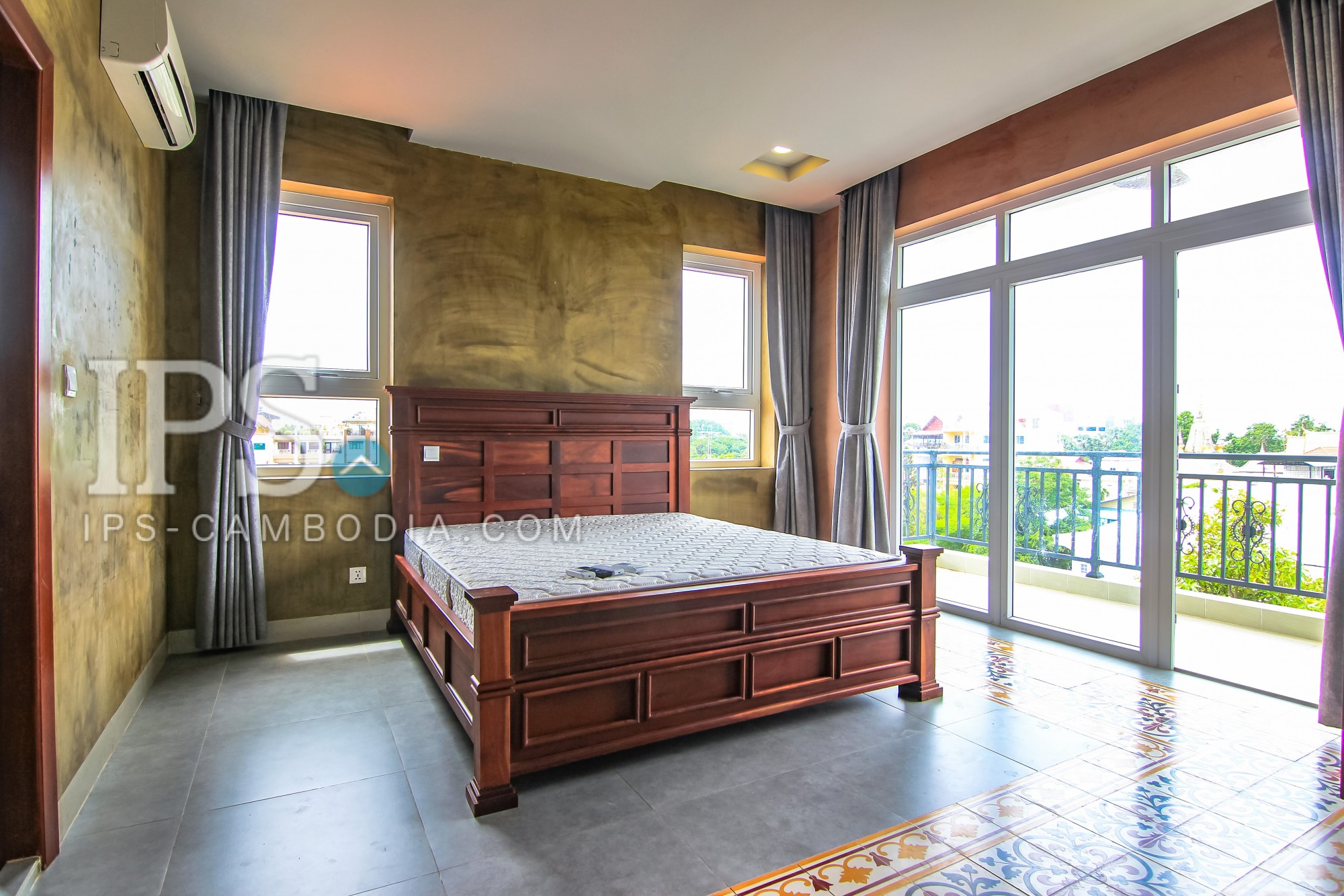 2 Bedroom Serviced Apartment For Rent in Tonle Bassac, Phnom Penh - Image 7