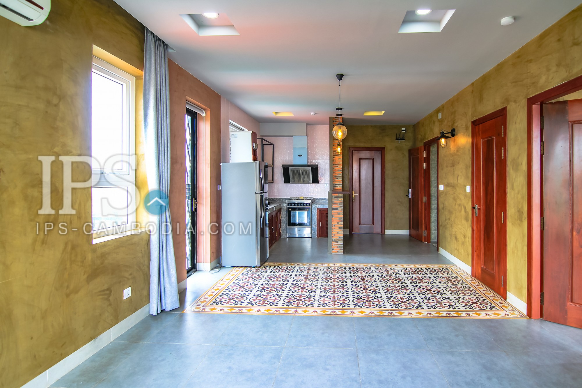 2 Bedroom Serviced Apartment For Rent in Tonle Bassac, Phnom Penh