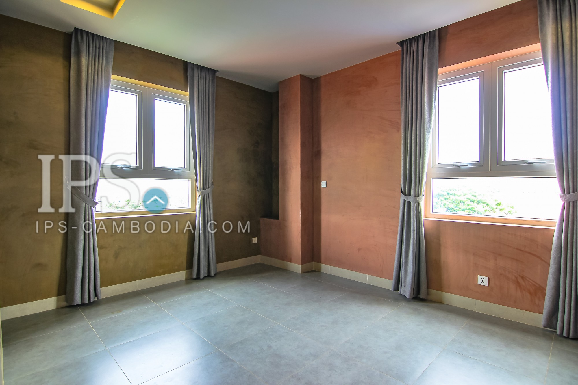 2 Bedroom Serviced Apartment For Rent in Tonle Bassac, Phnom Penh - Image 11