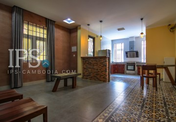 2 Bedroom Serviced Apartment for Rent - Tonle Bassac - Phnom Penh thumbnail