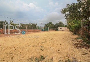   Hard Titled Residential Land For Sale - Svay Dangkum, Siem Reap thumbnail