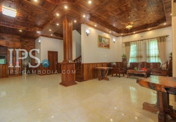 New Villa 5 Bedrooms  For Rent - Svay Dangkum, Siem Reap thumbnail