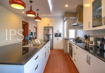 3 Bedroom Serviced Apartment For Rent - Boeung Tumpun, Phnom Penh thumbnail