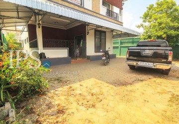 Villa 5 Bedrooms  For Sale - Svay Dangkum, Siem Reap thumbnail