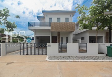 3 Bedroom  Villa For Rent - Sra Ngae, Siem Reap thumbnail