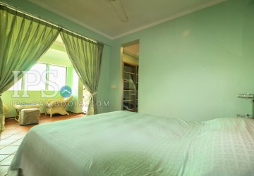 1 Bedroom  Villa For Rent - Svay Dangkum, Siem Reap thumbnail