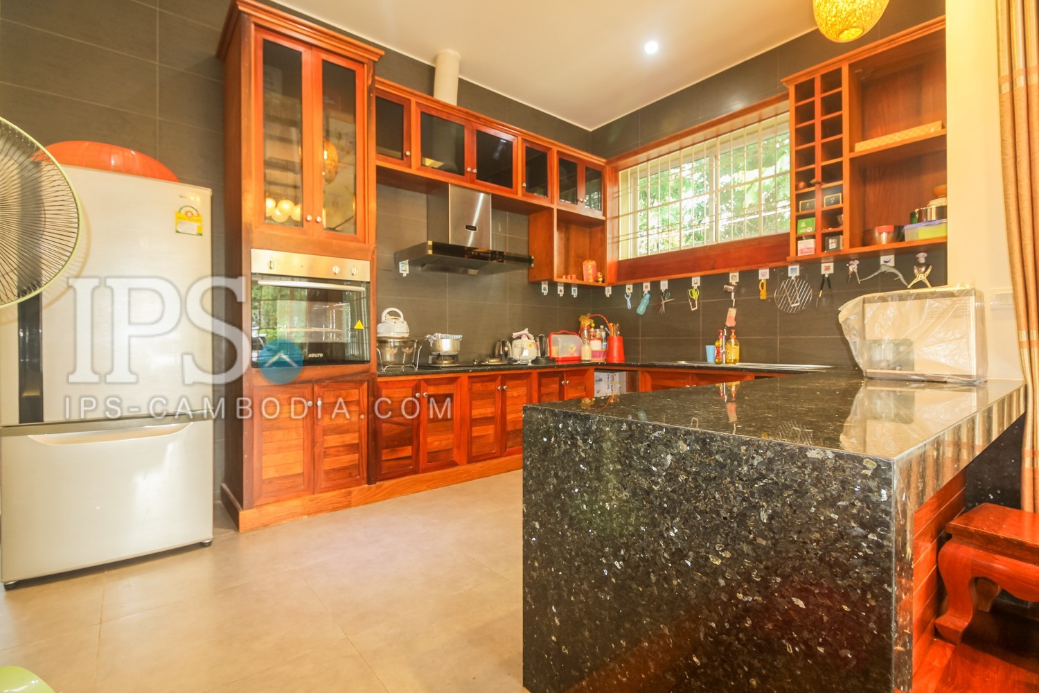 3 Bedroom Modern Villa  For Rent - Svay Dangkum, Siem Reap - Image 4
