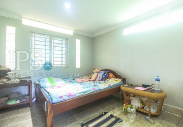 3 Bedrooms House with Land for Sale - Svay Dangkum, Siem Reap thumbnail