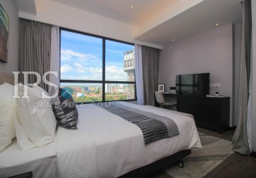 2 Bedrooms Condo For Rent - Tonle Bassac, Phnom Penh thumbnail