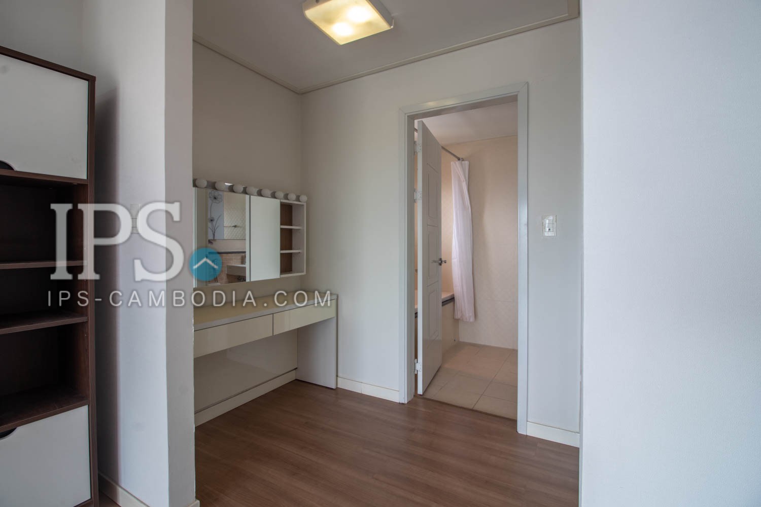 16th Floor 4 Bedroom Penthouse For Sale - Noblesse Residence, Phnom Penh - Image 11