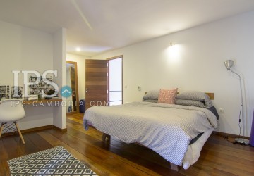 1 Bedroom Renovated Apartment For Sale - Beoung Raing, Phnom Penh thumbnail