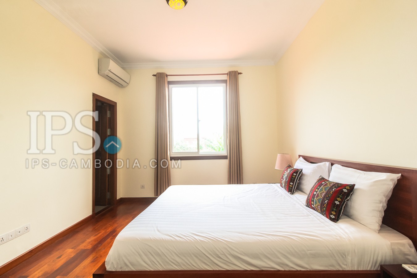 4 Bedrooms Villa For Rent - Svay Dangkum, Siem Reap - Image 6