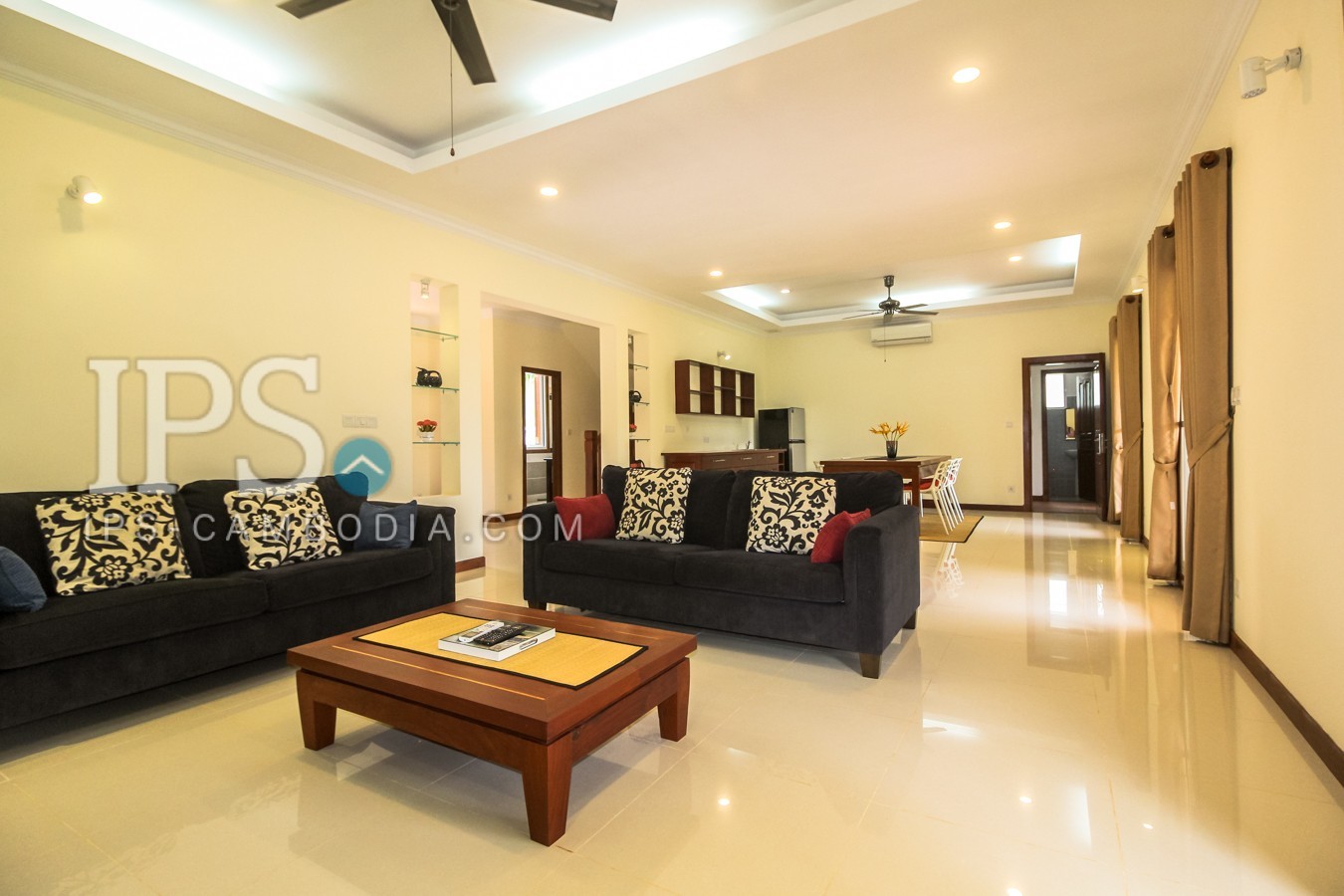 4 Bedrooms Villa For Rent - Svay Dangkum, Siem Reap - Image 2