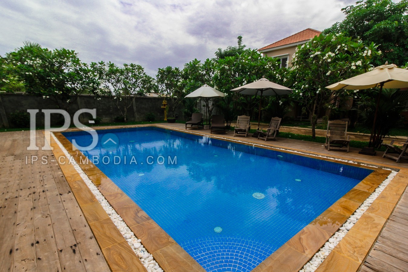 4 Bedrooms Villa For Rent - Svay Dangkum, Siem Reap - Image 11