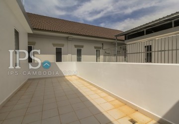 4 Bedrooms Villa  For Rent - Svay Dangkum, Siem Reap thumbnail