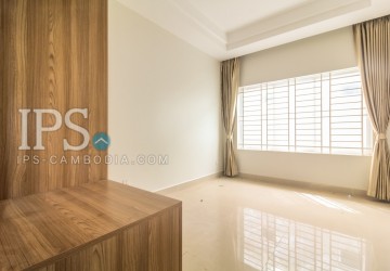 4 Bedrooms Villa  For Rent - Svay Dangkum, Siem Reap thumbnail