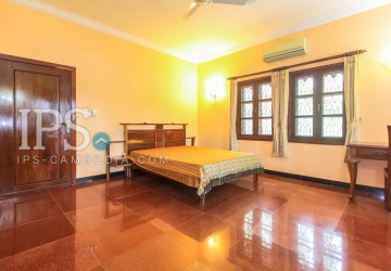 6 Bedroom Wooden Style Villa For Sale - Kouk Chak, Siem Reap thumbnail