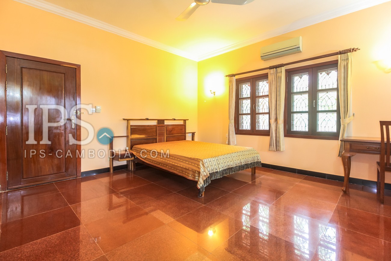 6 Bedroom Wooden Style Villa For Sale - Kouk Chak, Siem Reap - Image 9