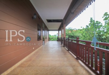 6 Bedroom Wooden Style Villa For Sale - Kouk Chak, Siem Reap thumbnail