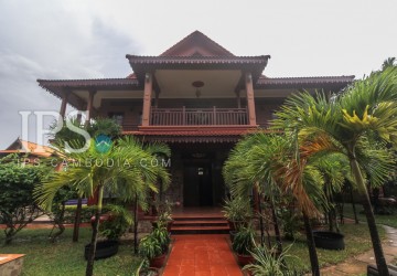 6 Bedroom Wooden Style Villa For Sale - Kouk Chak, Siem Reap thumbnail