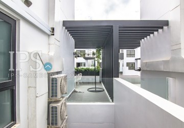 4 Bedroom Contemporary Villa For Rent - Sras Chok, Phnom Penh thumbnail
