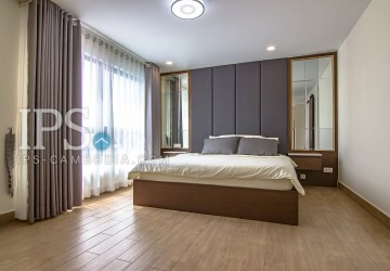 4 Bedroom Contemporary Villa For Rent - Sras Chok, Phnom Penh thumbnail